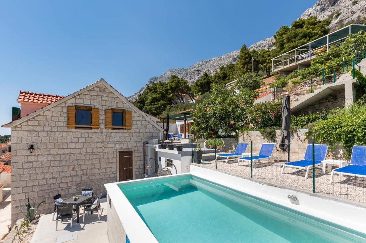Waterview Apartments - Koru Apartment And Pool Mimice Bagian luar foto