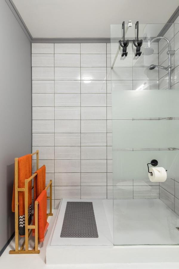 Waterview Apartments - Koru Apartment And Pool Mimice Bagian luar foto